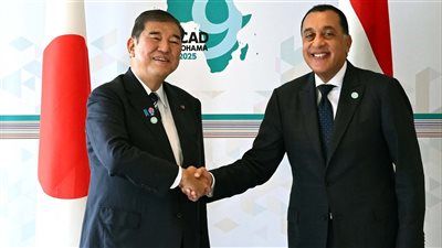 رئيس الوزراء: نتطلع لفتح مجالات جديدة وأوسع للتعاون الاقتصادي مع اليابان - الخليج الان