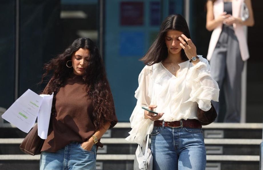 رسائل من مجهول.. أحداث الحلقة الأولى من حكاية أنت وحدك بمسلسل ماتراه ليس كما يبدو - الخليج الان