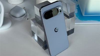 جوجل تفاجئ الجميع.. أول هاتف بالعالم يتيح مكالمات واتساب عبر الأقمار الصناعية - الخليج الان