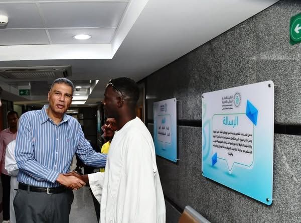 محافظ أسوان يتابع منظومة التأمين الصحى الشامل بمستشفى المسلة التخصصي.. ويفاجئ صيدلية الإسعاف - الخليج الان