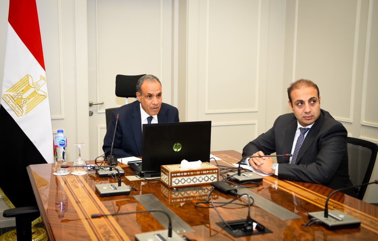 وزير الخارجية يشارك في الاجتماع التأسيسي الأول للجنة التنسيقية لنفاذ الدواء المصري للسوق العالمية|صور - الخليج الان