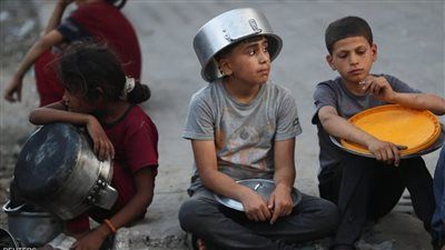"المنظمات الأهلية الفلسطينية": الأوضاع الإنسانية في قطاع غزة تزداد سوءًا وسط نقص حاد بالغذاء والمساعدات - الخليج الان