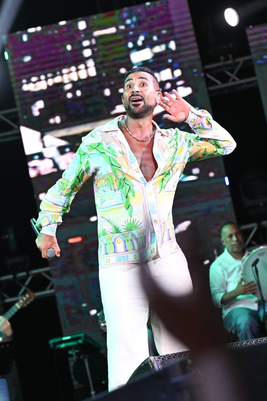 بحضور فيفي عبده ونجوم الفن.. أحمد سعد و"ديسكو مصر" يتألقون بحفل ضخم في مارينا - الخليج الان