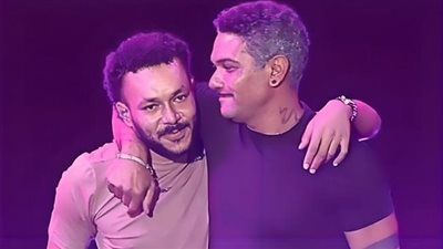 بعد الهجوم عليه بسبب الحلق.. والدة آسر ياسين تدافع عن نجلها - الخليج الان