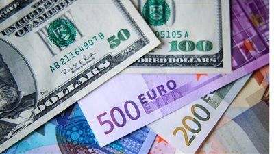 الدولار واليورو والريال.. مؤشرات العملات اليوم ترسم ملامح الأسبوع المالي - الخليج الان