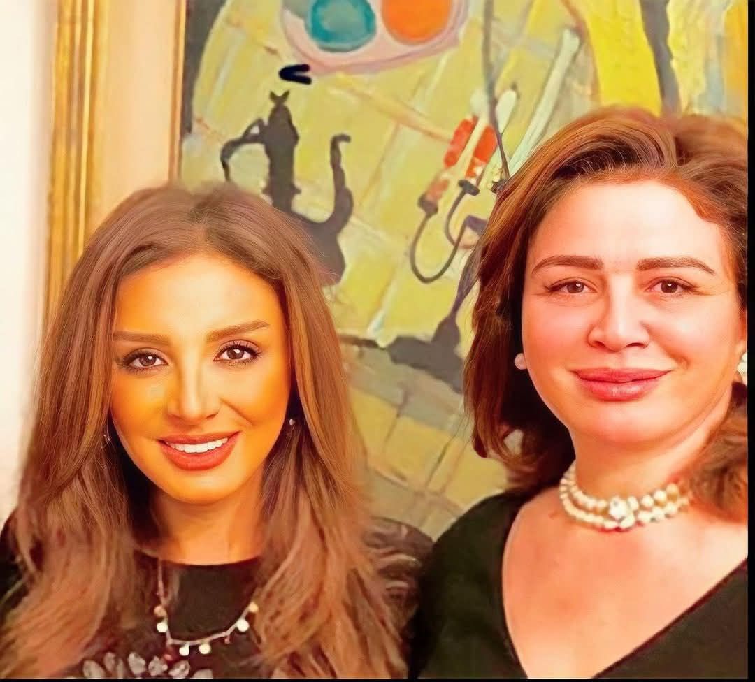 بعد عودتها لمصر.. إلهام شاهين تدعم أنغام: ربنا يتم شفاكي على خير - الخليج الان