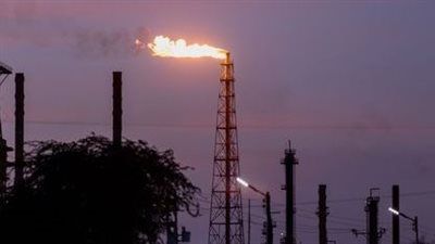 أسعار النفط تستقر عند 67 دولارًا و63 دولارًا مع فرض رسوم جمركية أمريكية تصل إلى 50% على الهند - الخليج الان