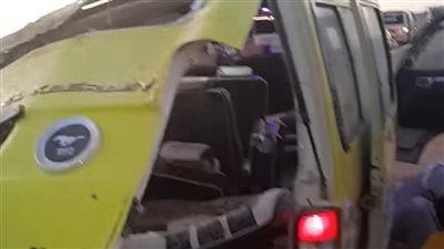 التعرف علي جثتين لسيدة ونجلتها في حادث انقـ ـلاب ميكروباص المنيا - الخليج الان