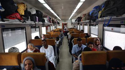 الهيئة القومية لسكك حديد مصر: تسيير القطار التاسع للعودة الطوعية للأشقاء السودانيين وعلى متنه ٩٤٠ سودانيًا - الخليج الان