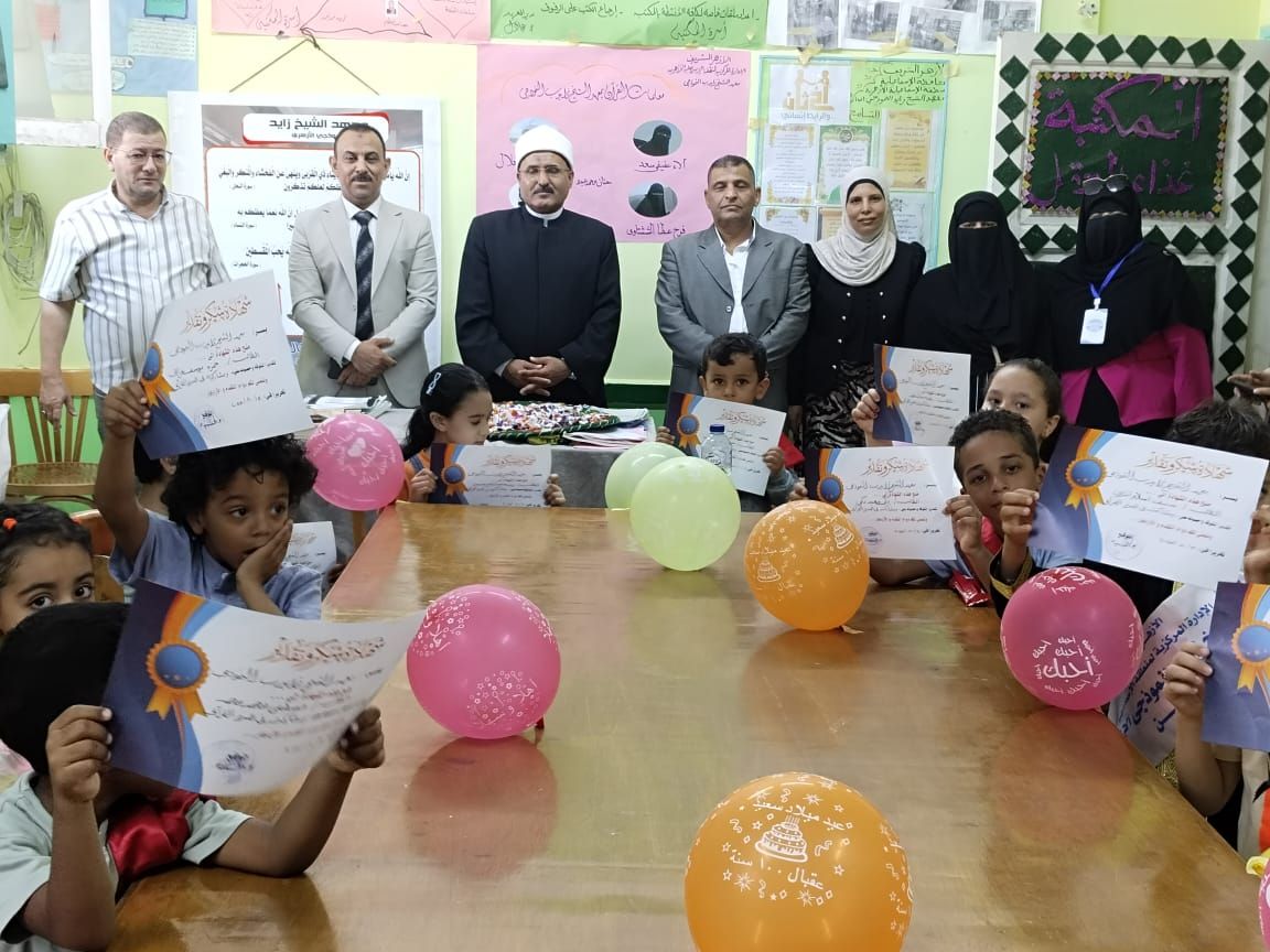 ورتلناه ترتيلا.. رئيس منطقة الإسماعيلية الأزهرية يشهد فعاليات اليوم العالمي للسرد القرآني - الخليج الان