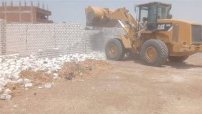 الأقصر: إزالة 24 حالة تعدي خلال حملة إزالة مكبرة بمدينة إسنا ضمن أعمال المرحلة الثانية من الموجة الـ27 - الخليج الان