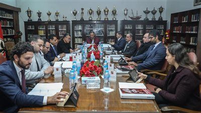 اجتماع بين الخطيب ومجلس إدارة الأهلي لتعديل اللائحة وفقًا لقانون الرياضة الجديد (خاص) - الخليج الان