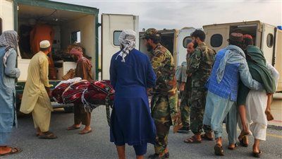 «محو قرى وانهيارات أرضية».. مقتل 622 شخص وإصابة أكثر من 1500 في زلزال عنيف ضرب أفغانستان - الخليج الان