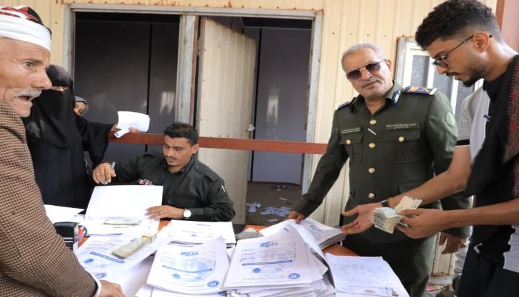 اللواء ركن باهارون يؤكد على تقديم خدمات سريعة للمواطنين في الاحوال المدنية