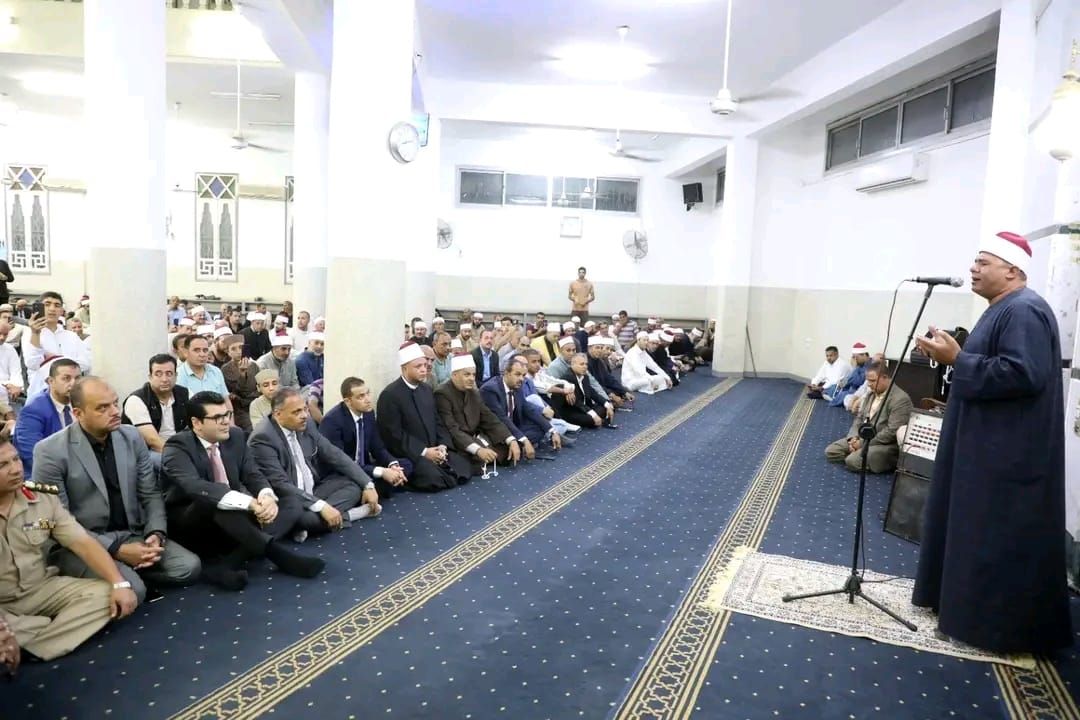 محافظ الشرقية يشهد إحتفالية مديرية الأوقاف بذكرى المولد النبوي الشريف - الخليج الان