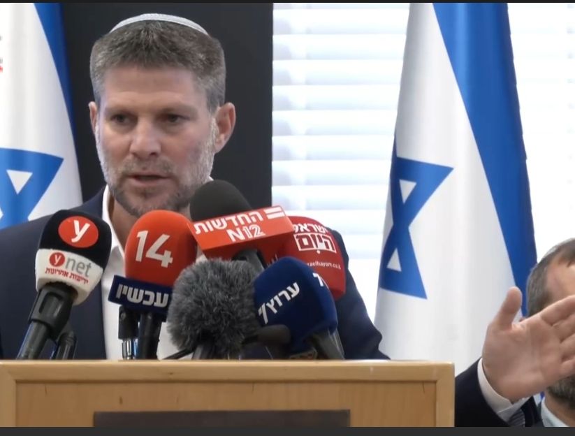 وزير المالية الإسرائيلي: إذا حاولت السلطة الفلسطينية المسّ بنا فسنبيدها كما نفعل بحماس - الخليج الان