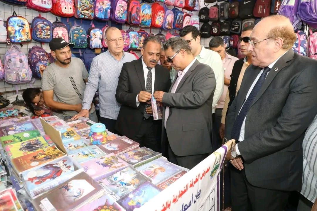بتخفيضات تصل إلى 25٪ .. محافظ الشرقية يفتتح معرضي «أهلاً مدارس» بالزقازيق - الخليج الان
