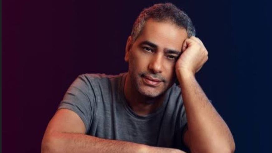 محمد فضل شاكر لـ راغب علامة: مسبتش وسيلة إعلامية إلا أما شهرت بينا.. وأبويا امتى! - الخليج الان