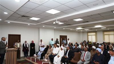 بمناسبة الإحتفال بعيد الفلاح الـ 73 .. محافظ أسوان يكرم المزارعين المتميزين بتحقيق أعلى إنتاجية من المحاصيل الزراعية الرئيسية - الخليج الان