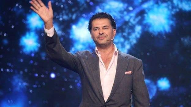 راغب علامة: في حد عامل عليا حملة هجوم.. أنا مش بمسك سلاح ولا بقتل حد - الخليج الان