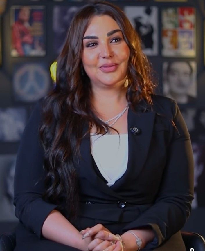 نهال طايل: أرفض التربية الإيجابية ولم أخضع لعمليات تجميل.. وهذه أصعب حلقات برنامجي |حوار - الخليج الان