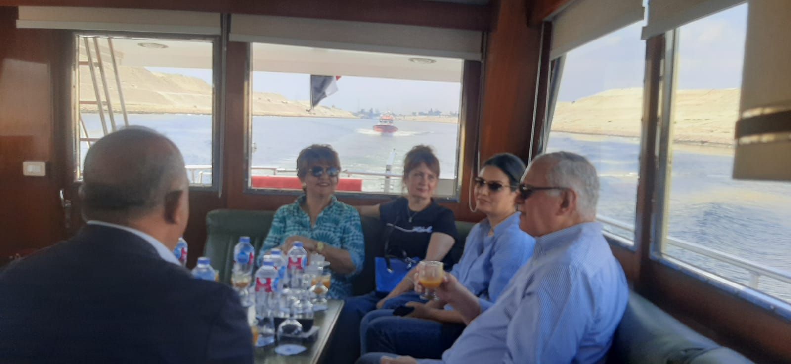 جولة سياحية للسفير محمد العرابي بالإسماعيلية قبل ندوته الثقافية - الخليج الان