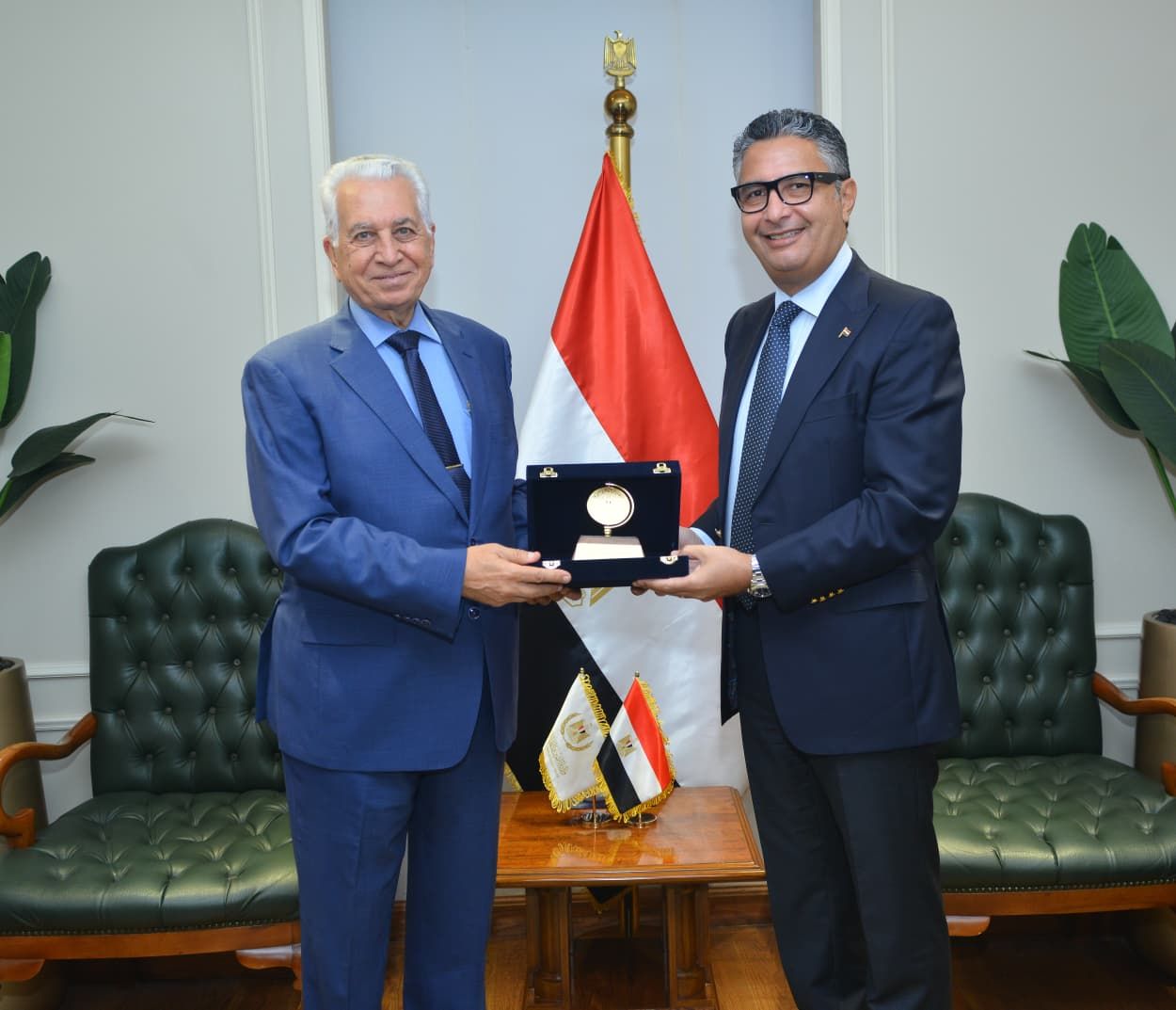 وزارة التموين توقع بروتوكول تعاون مع الأكاديمية العربية لتأهيل الكوادر البشرية - الخليج الان