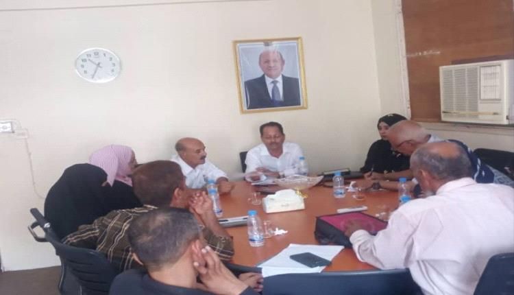 اجتماع يبحث الاستعدادات للاحتفال باليوم العالمي للسياحة بعدن