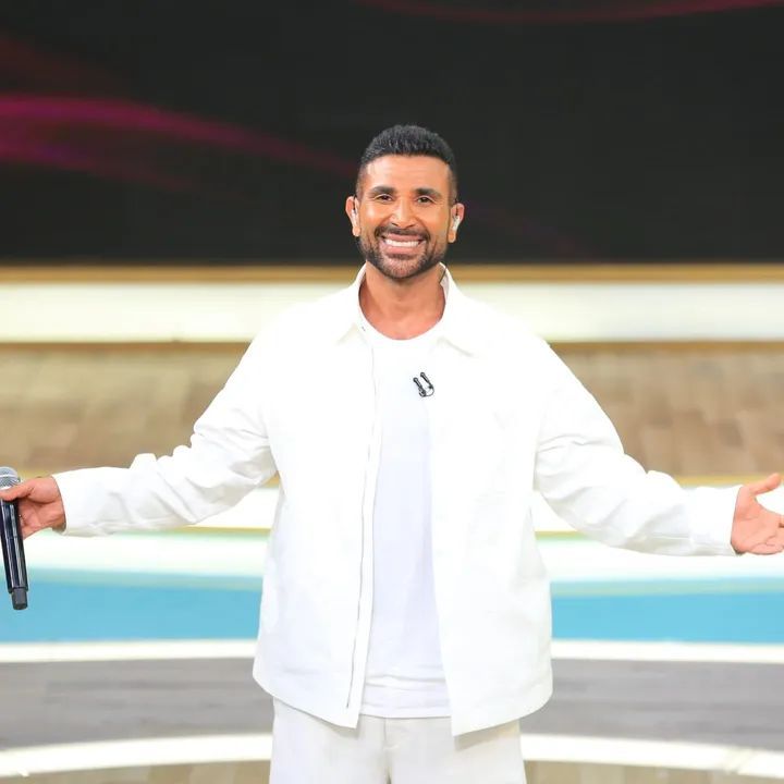 أحمد سعد يكشف سبب لجوءه لطبيب نفسي: كان عندي هوس بحب الظهور وده سببلي ضغط كبير - الخليج الان