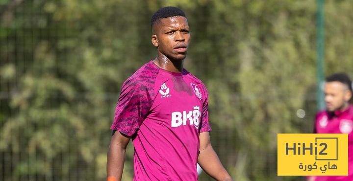 الرسم التكتيكي لـ بيرنلي أمام ليفربول