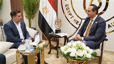 الرعاية الصحية: اختيار الفنان هاني سلامة سفيرًا للمنصة تقديرًا لمبادرته لبناء قواعد بيانات للأطباء المتميزين بالخارج - الخليج الان