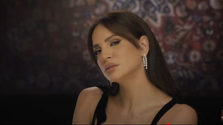 آمال ماهر: ممكن أخوض تجربة الزواج تاني لو ربنا أراد.. وأنا وكل زمايلي بنمثل مصر - الخليج الان