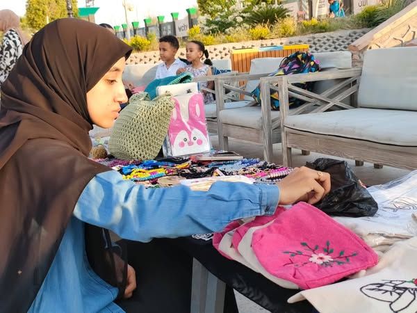 وحدة "أيادي مصر" تنظم معرض "أهلاً مدارس" بنادي سيتي كلوب بالأقصر - الخليج الان