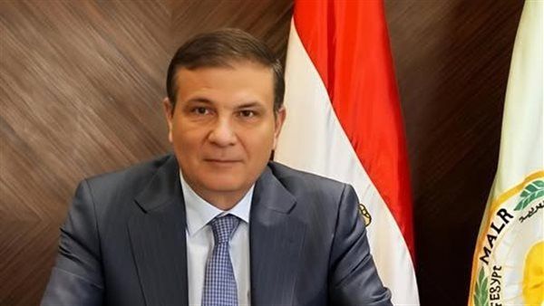 وزير الزراعة: أزمة الأسمدة تعود لتوقف المصانع بسبب الحرب الإيرانية الإسرائيلية.. والمخزون الاحتياطي أنقذ الموسم