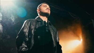 بالفيديو والصور.. عصام النجار يطلق كليب زفة على طريقة الأفراح - الخليج الان