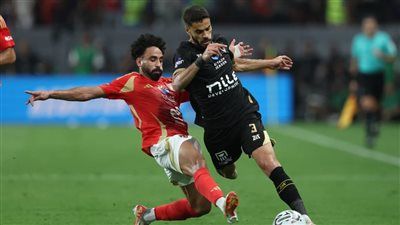 رابطة الأندية تخاطب اتحاد الكرة لاستقدام طاقم تحكيم أجنبي لقمة الأهلي والزمالك - الخليج الان