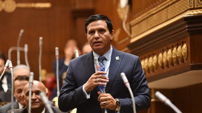 اللواء طارق نصير: كلمة الرئيس السيسي تاكد لن يكون هناك سلام الا بإقامة الدولة الفلسطينية المستقلة - الخليج الان