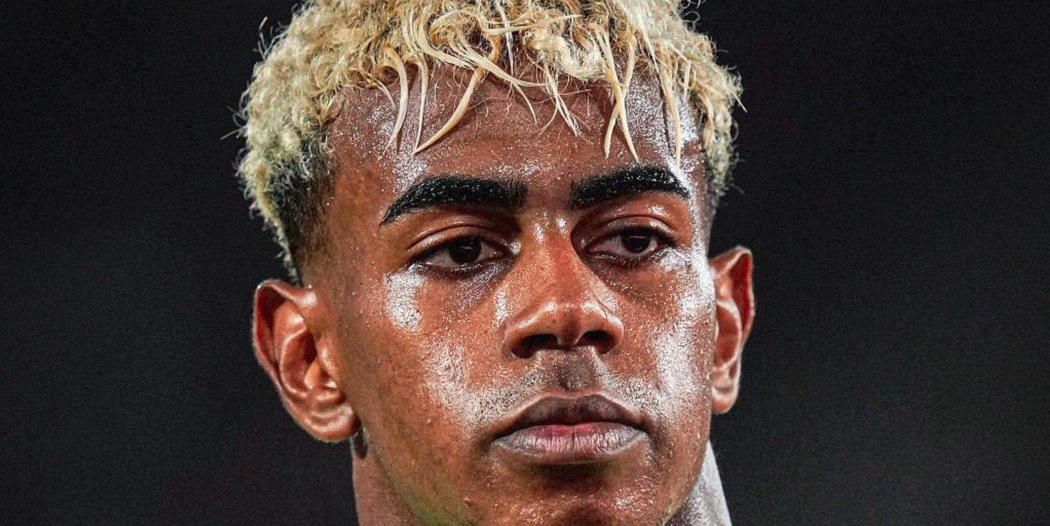 برشلونة يتواصل مع الاتحاد الإسباني بشأن لامين يامال