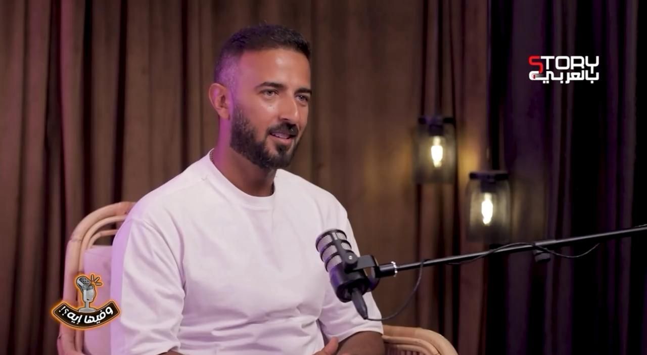 محمد مهران: نفسي مشهد وفاة والدي يتمسح من حياتي وعقلي ابتدى مؤخرا ينسى حاجات - الخليج الان