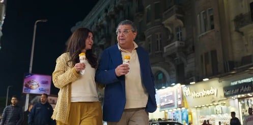 أحمد سعد ضيف شرف وماجد الكدواني يلاحق ذكرياته.. إعلان فيلم فيها ايه يعني - الخليج الان