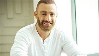 أحمد السقا: اللي هيفكر يجي يحارب مصر هيتدفن فيها - الخليج الان