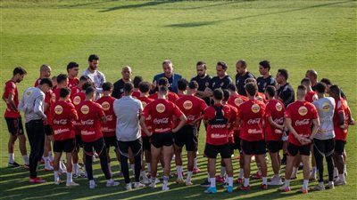 الأهلي يستعيد خدمات هذا الثنائي أمام سيراميكا كليوباترا في الدوري - الخليج الان