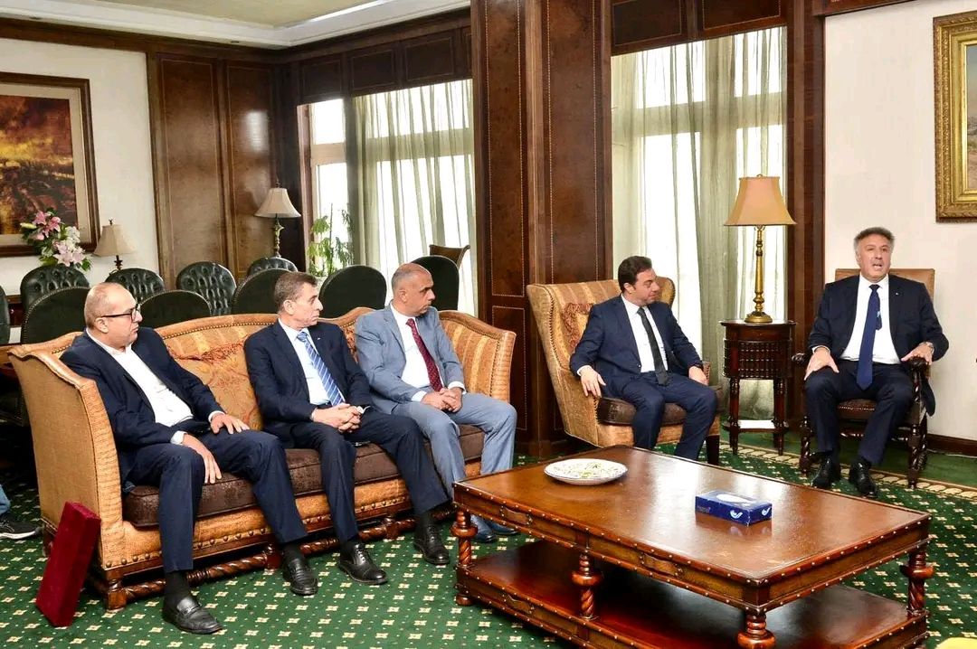 رئيس الأعلى للإعلام يستقبل المشرف العام على الإعلام الرسمي الفلسطيني.. ويؤكد: موقف مصر ثابت تجاه القضية الفلسطينية ويرفض تمامًا مخططات التهجير - الخليج الان