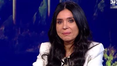 الراقصة دينا تطلق أول أكاديمية شاملة للفنون في مصر.. تفاصيل - الخليج الان