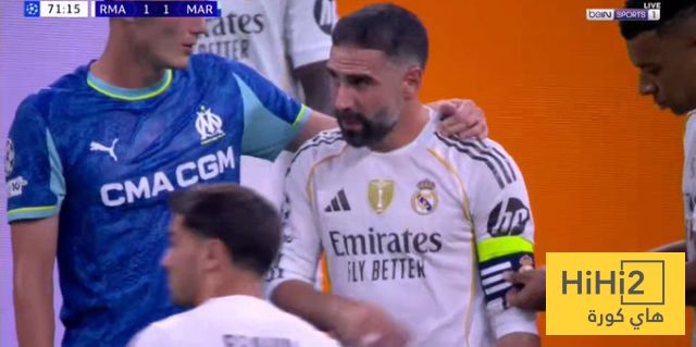 فيديو: لقطة طريفة .. مبابي يخلع شارة القيادة من ذراع كارفخال بعد طرده