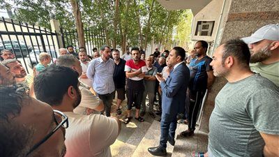 مكتب التمثيل العمالي بجدة يتحرك بشكل عاجل لبحث مطالب 250 عاملًا مصريًا في شركة مقاولات .. - الخليج الان