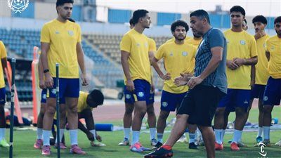 ميلود حمدي يعلن التشكيل الرسمي لفريق الإسماعيلي لمواجهة الزمالك - الخليج الان