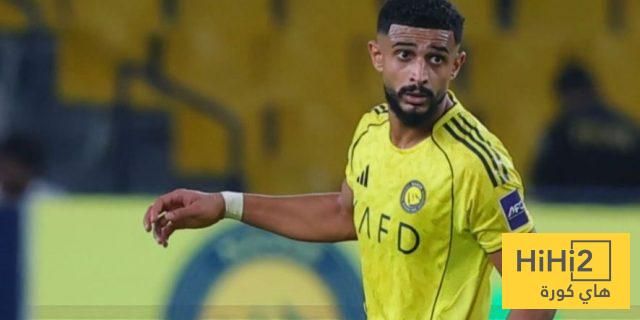 هل يستجيب خيسوس لمطالب الجماهير بإبعاد العمري؟