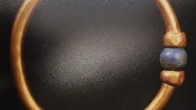 الإسورة الملكية المصهورة.. تفاصيل جديدة في أخطر واقعة سرقة داخل المتحف المصري - الخليج الان