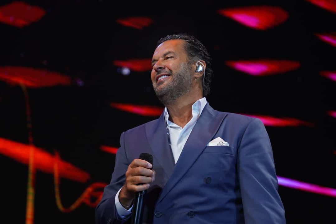 راغب علامة يشعل احتفالية اليوم الوطني السعودي بمهرجان مراسي| صور - الخليج الان